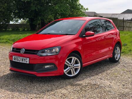 VOLKSWAGEN POLO 1.2 TSI R-Line